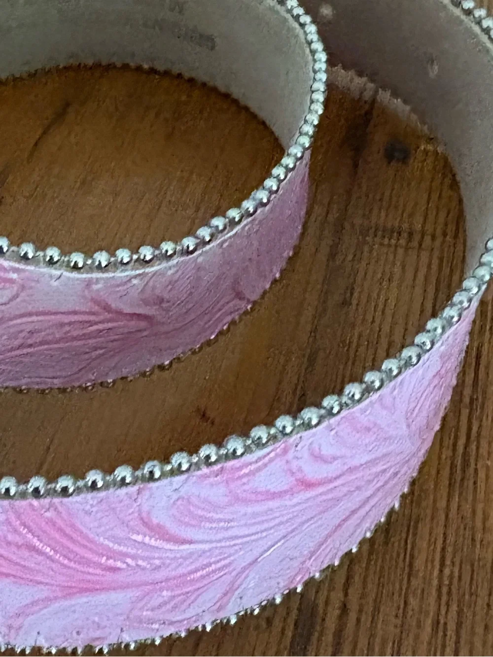 Vintage Western Pink Tooled Leather Belt Silver Western Buckle S/M Beaded Trim